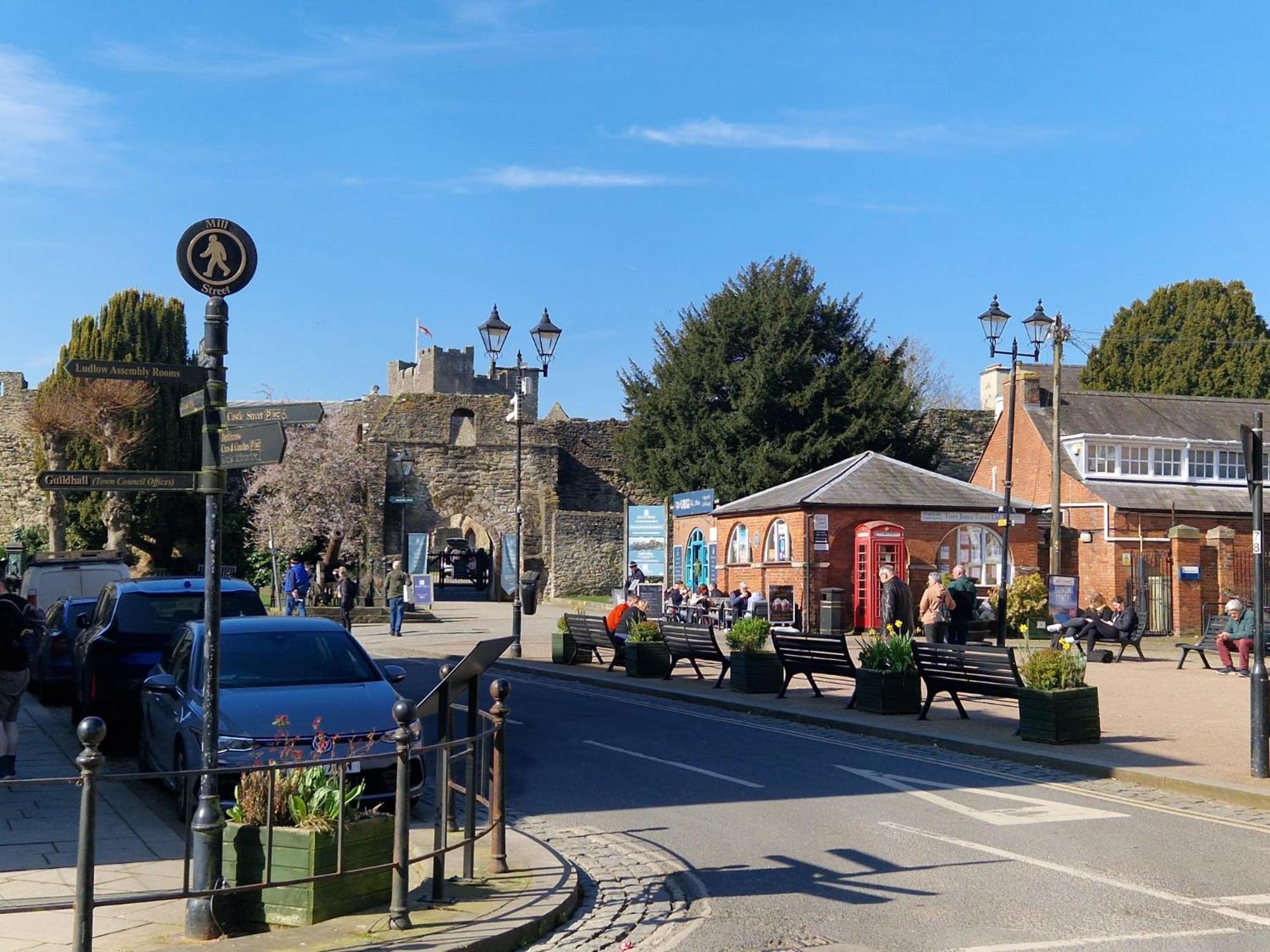 Ludlow - Linnet House - Well Presented Townhouse With Parking - Perfect Location For Exploring On Foot, Sleeps Up To 8 Guests - Hosted By Rentmyhouse エクステリア 写真