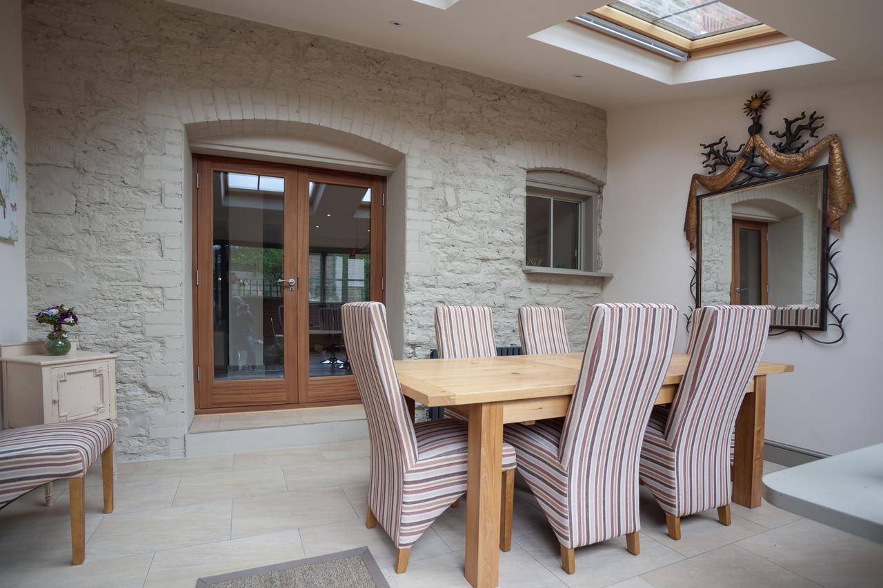 Ludlow - Linnet House - Well Presented Townhouse With Parking - Perfect Location For Exploring On Foot, Sleeps Up To 8 Guests - Hosted By Rentmyhouse エクステリア 写真